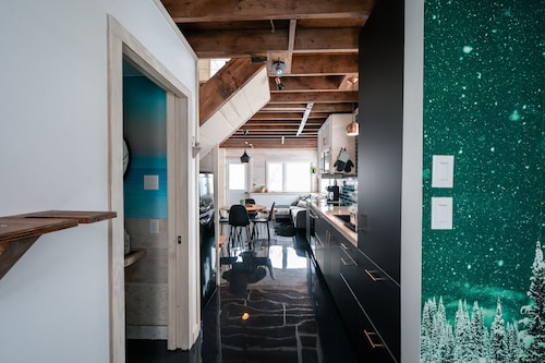 The Suite 608 - Luxurious loft, sauna and mountain