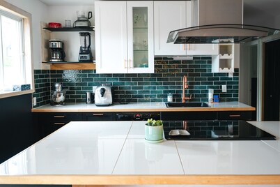Murdoch Beach House - Fireplace and Sauna