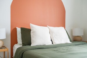 2 bedrooms, Internet