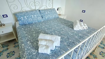 1 camera, una scrivania, ferro/asse da stiro, Wi-Fi gratuito