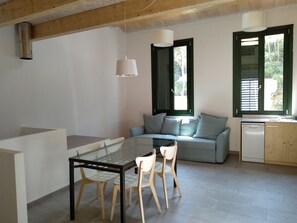 Fernseher, Kamin