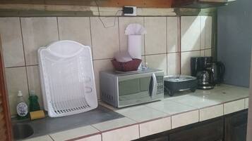 Superior Apartment | Private kitchen | Full-size fridge, microwave, stovetop, blender