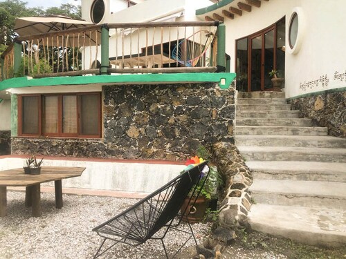 Loft en la Montaña con Baño Privado, Terraza, Jardín y Vistas Panorámicas