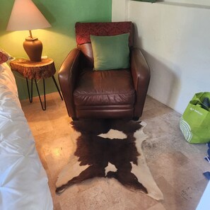 Bügeleisen/Bügelbrett, WLAN, Bettwäsche