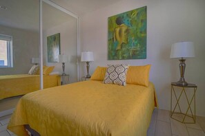 Strygejern/strygebræt, Wi-Fi, sengetøj