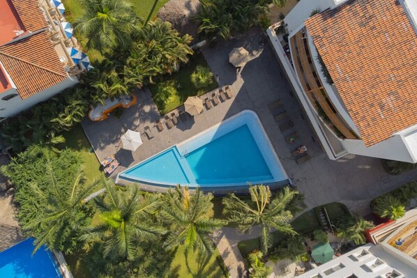 A heated pool - La Joya - Penthouse Unit - Partial Ocean Views (Puerto Vallarta)
