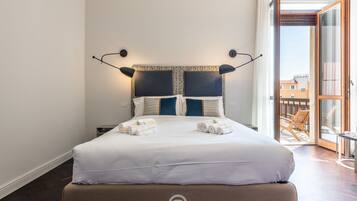 3 bedrooms, desk, iron/ironing board, WiFi