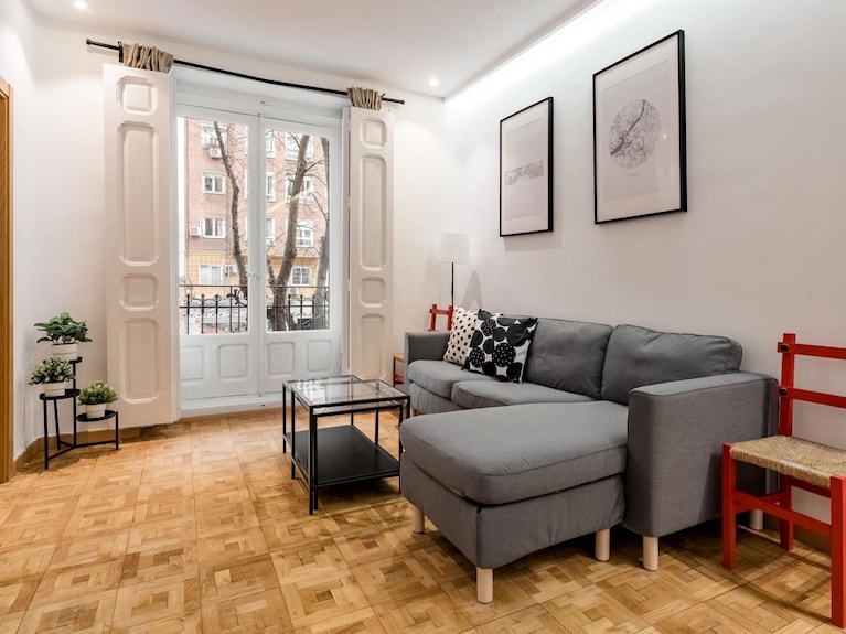Madrid Embajadores Ii - 4-bedroom Apartment - Madrid