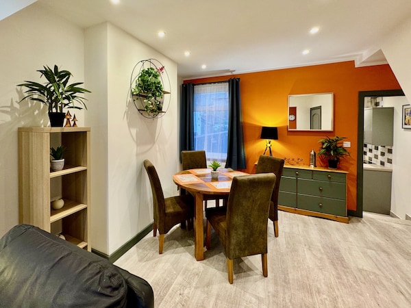 Crow Hill House Tranquil Escape Hideaway - Cleethorpes Beach