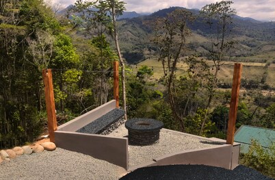 2-bedroom villa in wonderful Rivas with WiFi