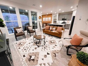Smart TV, books, offices