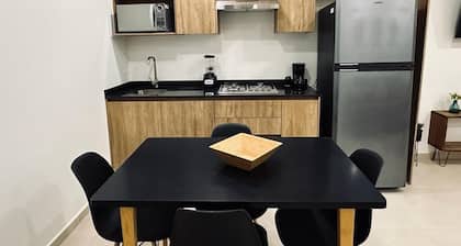 Hermoso Departamento, a 10 Minutos de la Perla, Mariano Otero, Akron, Periferico