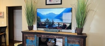 Tailwaters Trout and Lake Retreat! Inviting home minutes to River and Lake! 