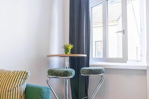 Interior - Perfectly situated 2BR Apt. - ideal for Longstays (Vienna)