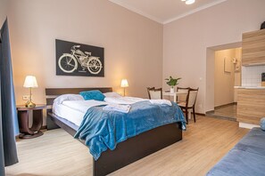 1 室のベッドルーム、WiFi、ベッドシーツ