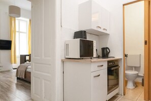 Microwave, oven, stovetop, toaster
