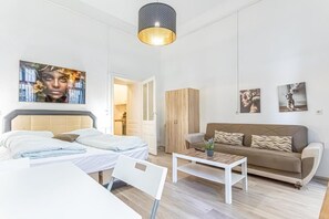 1 soverom, strykejern/-brett, wi-fi og sengetøy