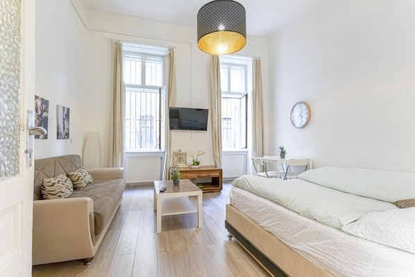 Smart TV - Chic Apartment Suitable for Longstays in Lockdown (Vienna)