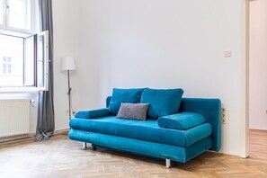 Smart TV - Spacious 2BR Apt. @ Wiener Stadthalle/Well Located (Vienna)