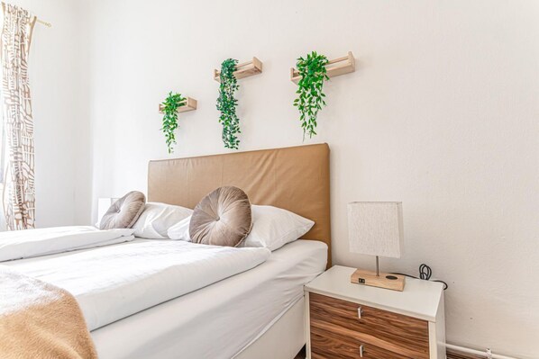 1 室のベッドルーム、WiFi、ベッドシーツ