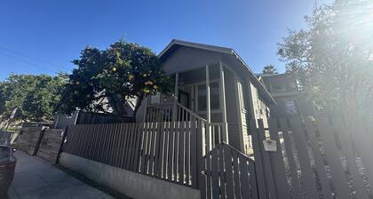 Beautiful Cottage in Echo Park Los Angeles .
