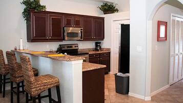 Condo, Multiple Beds, Hot Tub (NW102-2303) | Private kitchen | Coffee/tea maker