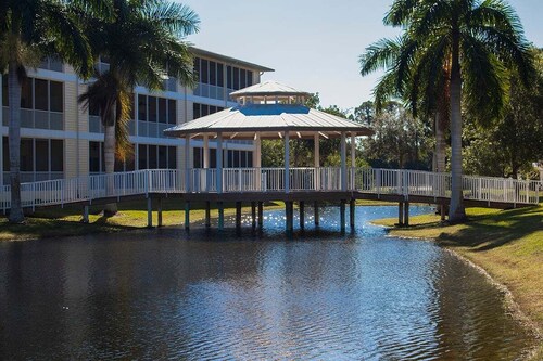 102 Natures way Unit 2303