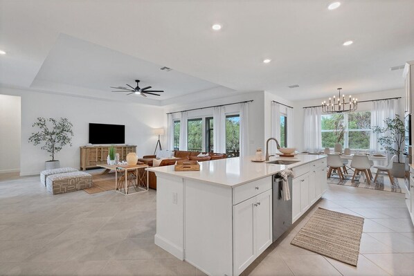 House, Multiple Beds, Hot Tub, Garden View (ALT13314) | Interior - 13314 Allentown ave (Port Charlotte)