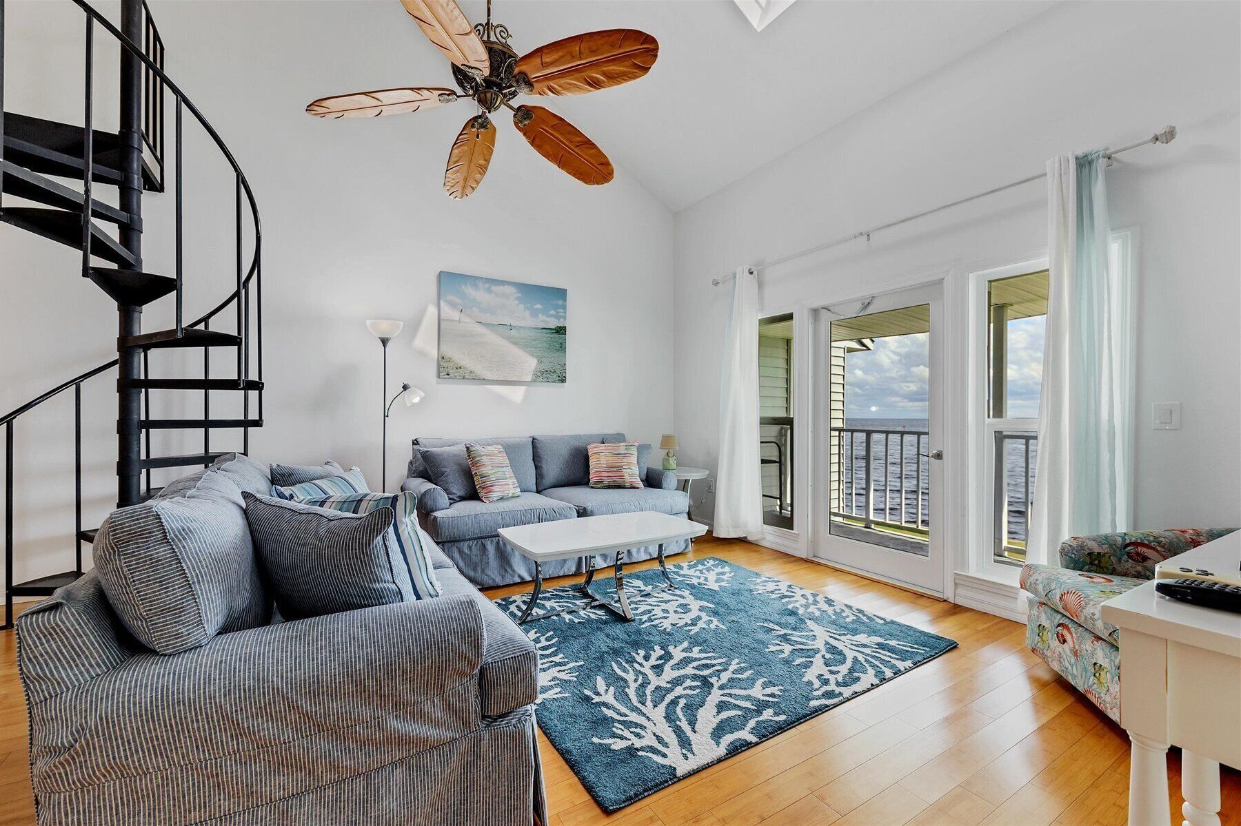 Condo, Multiple Beds, Patio (WA4410-317) | Living area