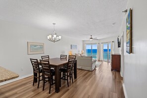 Interior - Emerald Isle 607 Beachfront Condo | Pool, Gym | My Beach Getaways (Pensacola Beach)
