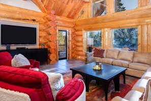 Smart TV, fireplace, ping pong