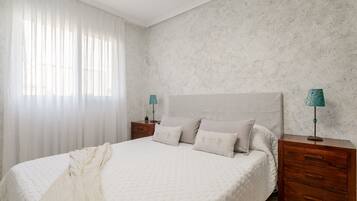 2 habitaciones, tabla de planchar con plancha y wifi gratis