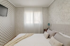 2 chambres, fer et planche Ă repasser, Wi-Fi gratuit, draps fournis