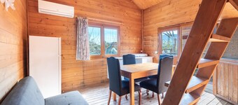 Holiday Home 'Barraca Adaptado B' with Mountain View, Wi-Fi and Air Conditioning