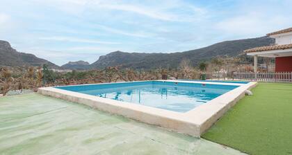 Casa de vacaciones 'BW 2018 II' con vistas a la montaña, Wi-Fi y aire acondicionado