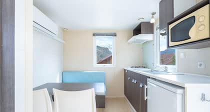 Holiday Home 'BW 2018 II' with Mountain View, Wi-Fi and Air Conditioning