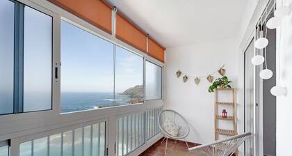 Appartement de vacances 'Apartamento Luna' avec vue sur la mer, terrasse privée et Wi-Fi