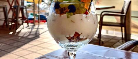 屋外ダイニングエリア