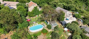 Holiday Home 'La Jeannette' with Mountain View, Private Pool and Wi-Fi