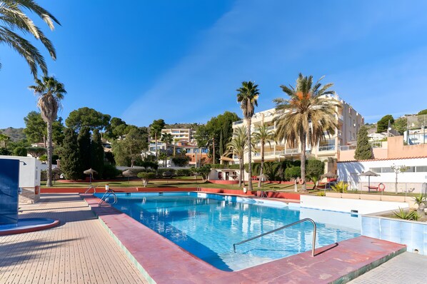 Pool - Apartment 'Terrazas Del Mediterráneo' with Sea View, Private Terrace and Wi-Fi (La Herradura)