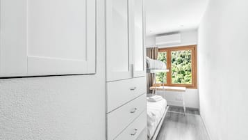 2 soveværelser, sengetøj