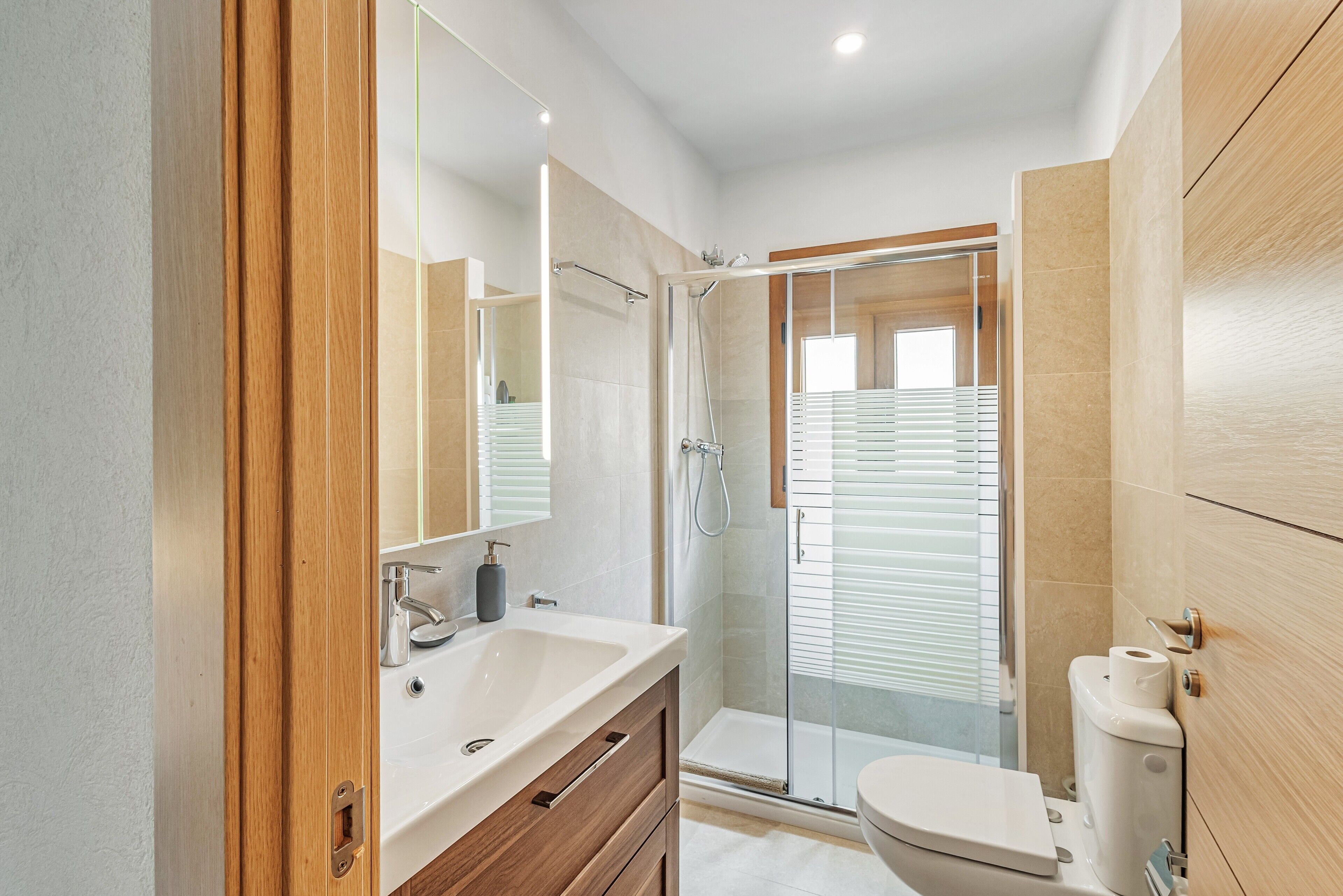 Doccia, asciugacapelli, asciugamani