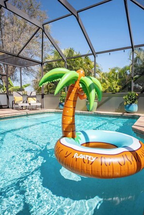 Pool - Pet-Friendly House w/ Pool & Beach Access (Rotonda West)