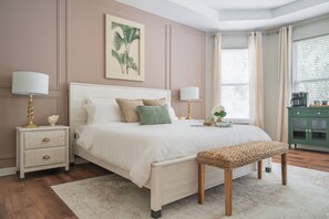 3 chambres, fer et planche à repasser, lit parapluie, Wi-Fi gratuit