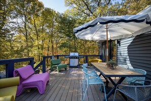 Outdoor dining - CREATIVES DREAM GETAWAY (Gardiner)