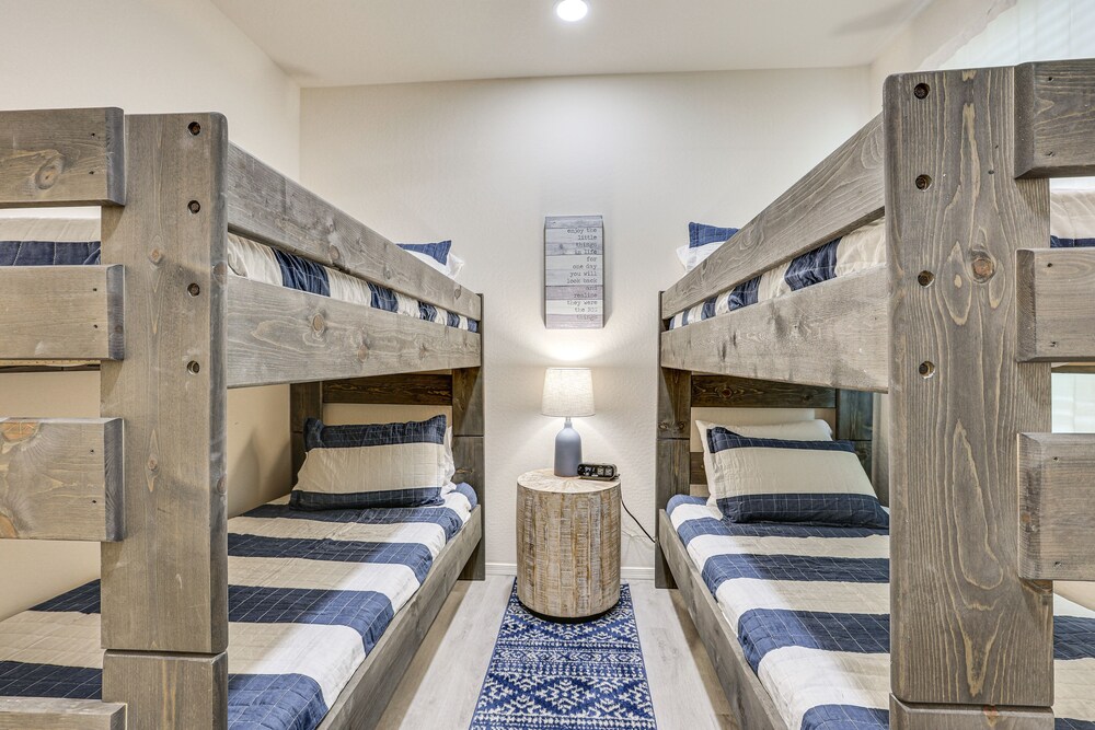 Chic Waddell Home w/ Private Pool & Game Room! Waddell Vrbo