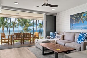 Smart TV - Fully Remodeled Ocean Front Comfort HKOK316 (Kihei)
