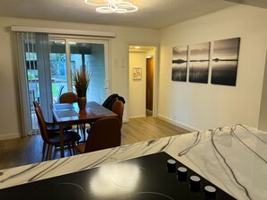 Dining - Coastal Elegance (North Bend)