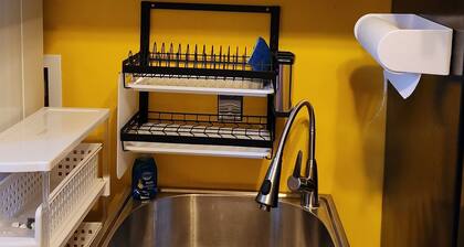 Cozy studio with WiFi and AC in enchanting College Park