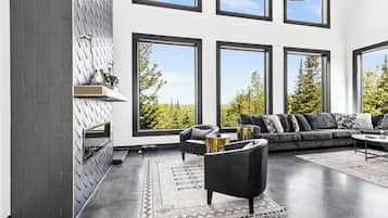 Téléviseur connecté, foyer